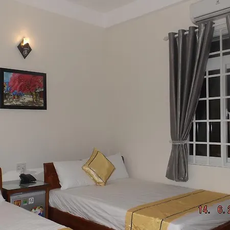 Rosa Bayside Guesthouse Danang Exterior photo